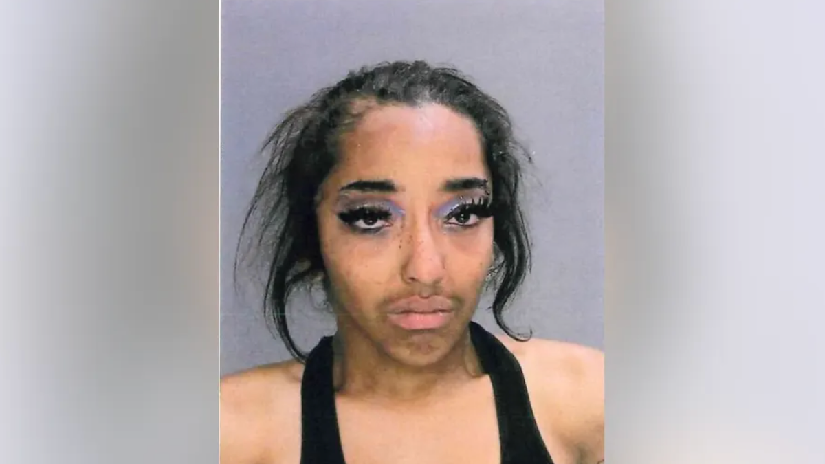 Kiara Lee, 26, was taken into custody on Tuesday night and is accused of distributing electronic cigarettes and substances containing marijuana to students at Penn Wood Middle School. (Fox 29 Philadelphia)